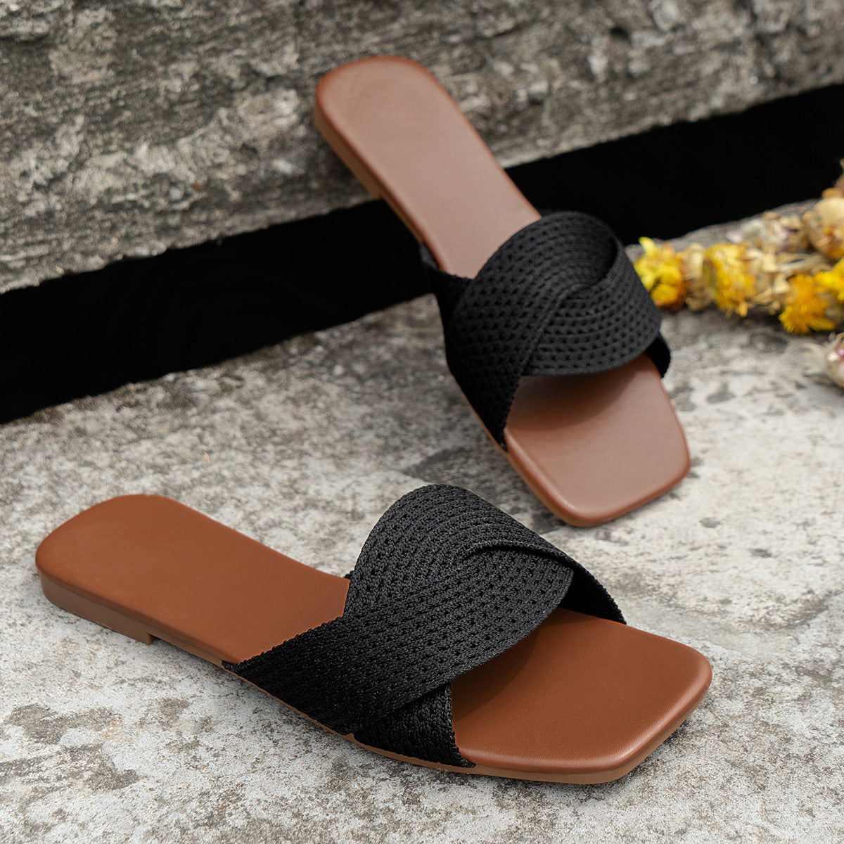 Summer Cross-Strap Square-Toe Flat-Heel Beach Slippers For Women