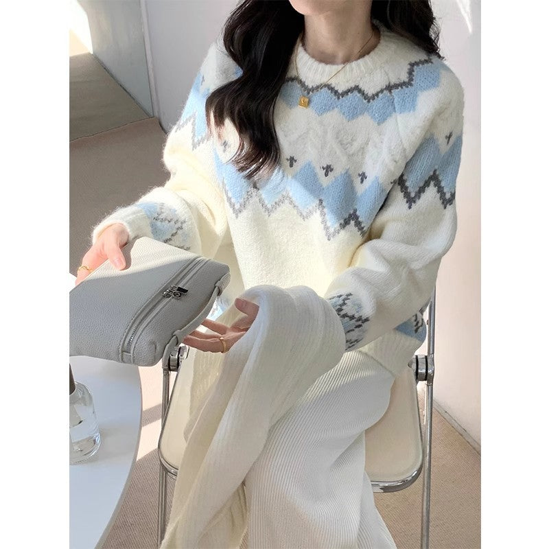 White Fairland Vintage Rhombus Round Neck Sweater For Women