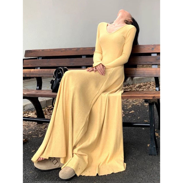 Knitted Women's Autumn And Winter Design Temperament Waist-controlled Dress