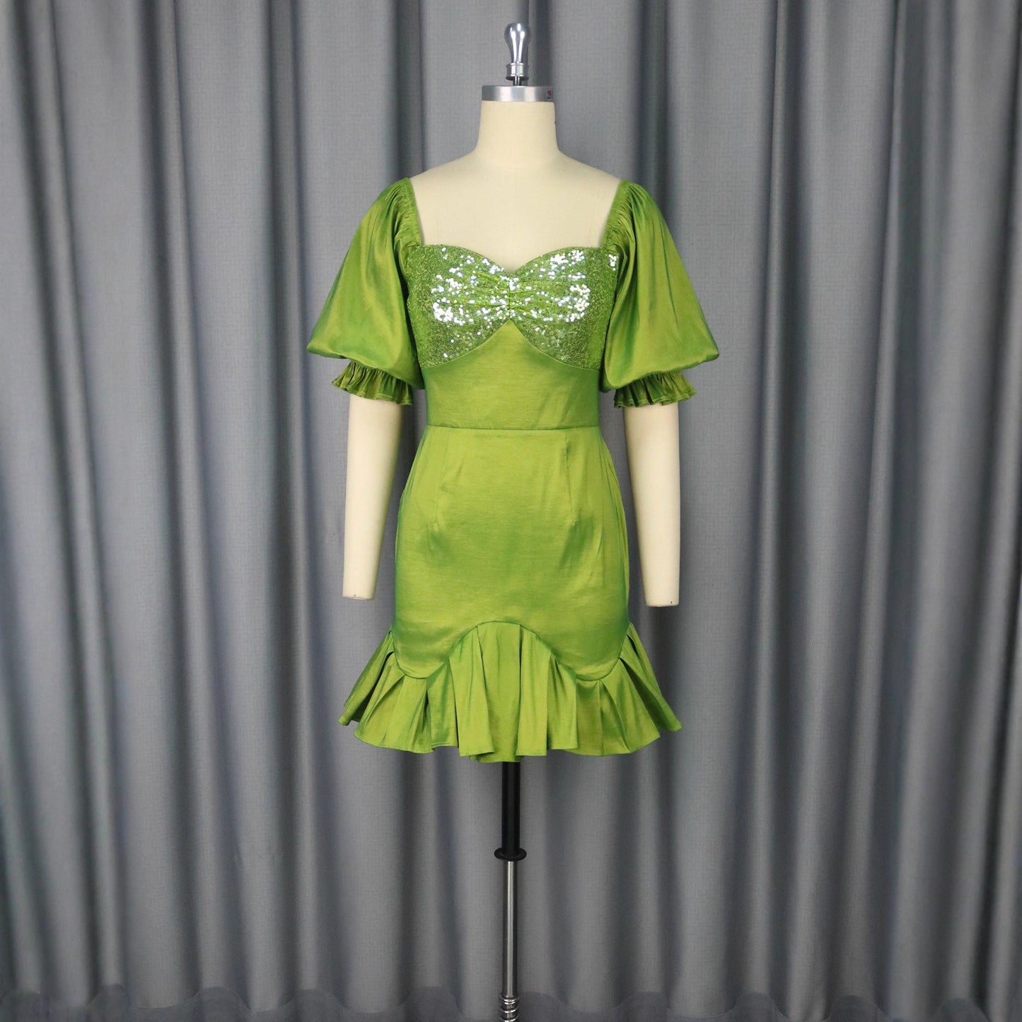 Sequin Stitching Ruffled Banquet Sheath Evening Dress