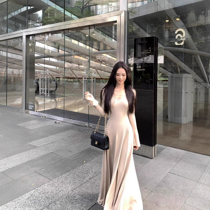 Knitted Women's Autumn And Winter Design Temperament Waist-controlled Dress