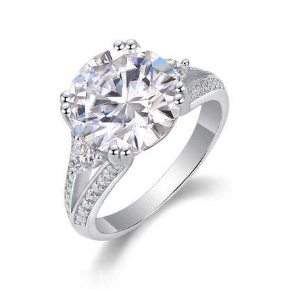 Elegant Radiance 5-Carat Moissanite Jewelry Piece