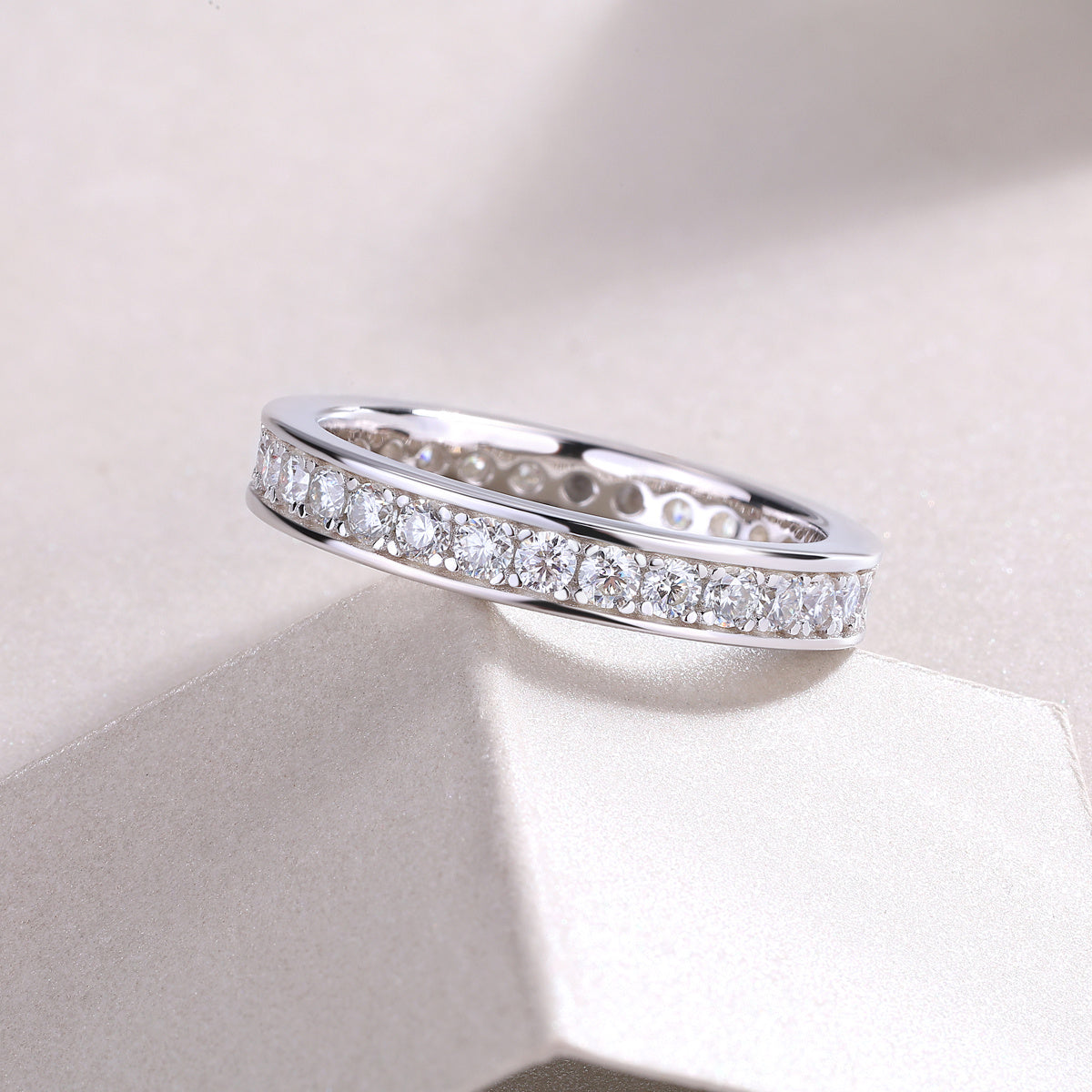 Trajectory Moissanite Wedding Ring in S925 Silver