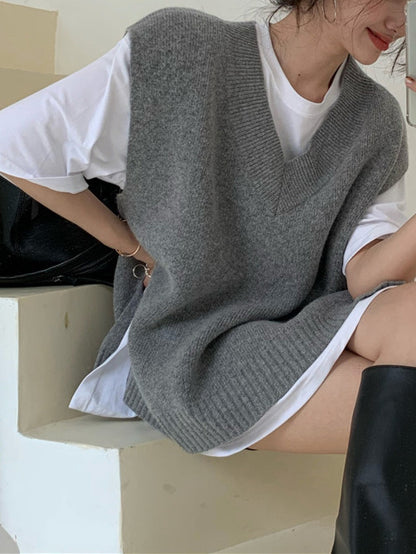 Plus Size V-neck Knitted Vest Women