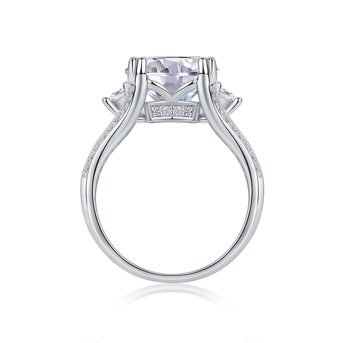 Elegant Radiance 5-Carat Moissanite Jewelry Piece