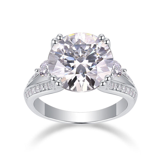 Elegant Radiance 5-Carat Moissanite Jewelry Piece