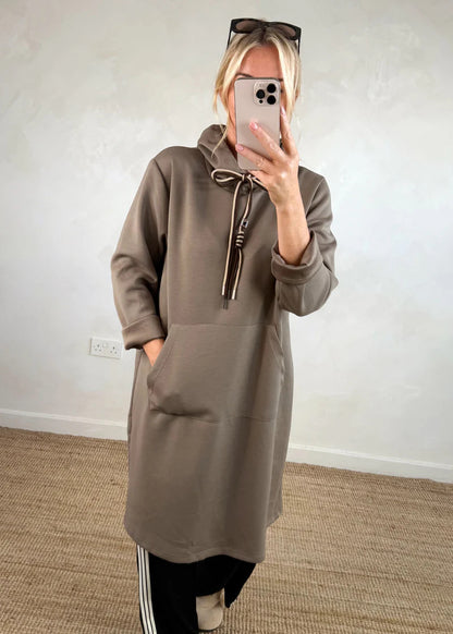 Women's Loose Oversized Knit Solid Color Hooded Maxi Dress