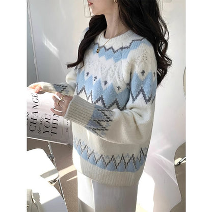 White Fairland Vintage Rhombus Round Neck Sweater For Women