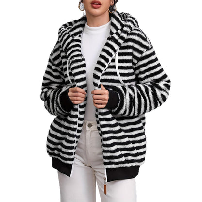 New Lazy Plush Design Black And White Striped Hooded Jacket