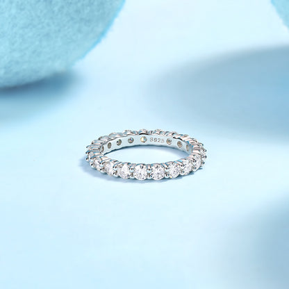 A Fleeting Glimpse Moissanite Wedding Ring Set