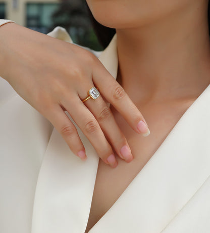 Pagoda Moissanite Diamond Ring – S925 Silver & Gold-Plated