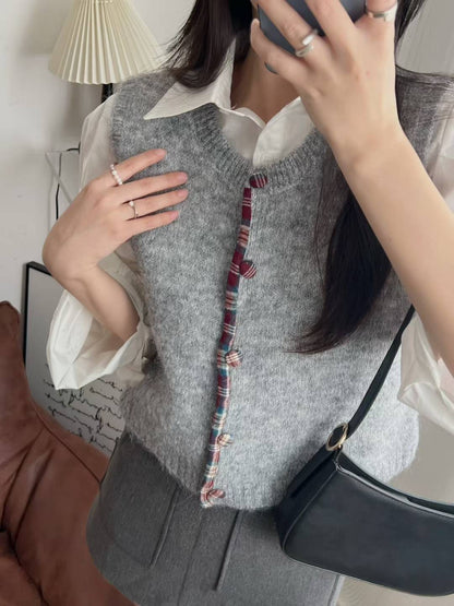Women's Retro Artistic Button Knitted Vest