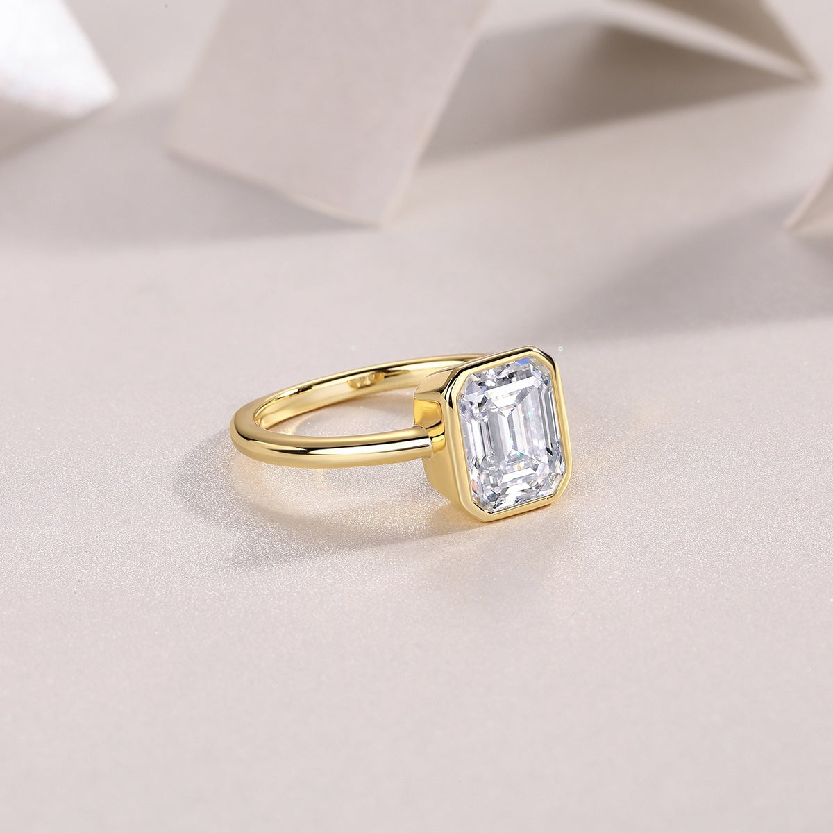 Pagoda Moissanite Diamond Ring – S925 Silver & Gold-Plated