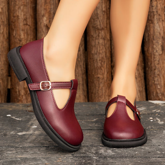 Round-toe Leather Belt Buckle Shoes