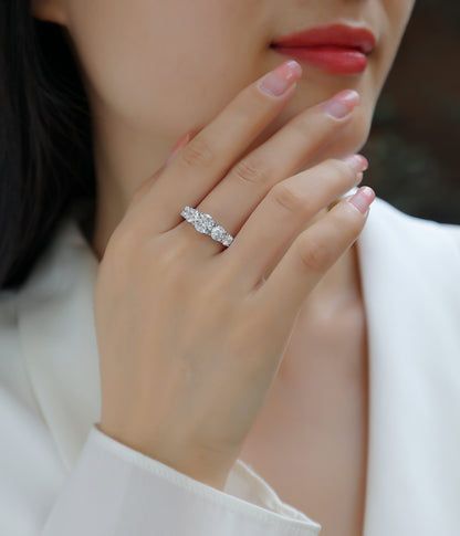 1 Carat Moissanite Wedding Ring in S925 Silver