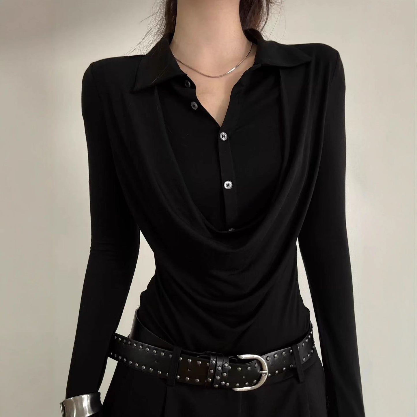 Design Sense Slim Fit Inner Wear Bottoming Shirt